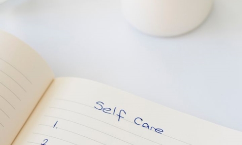10 simple self-care practices for a better mindset