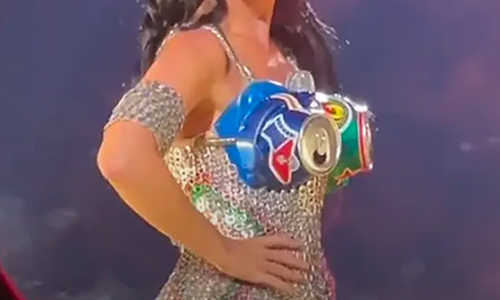 Katy Perry’s eye glitch sends fans into a frenzy