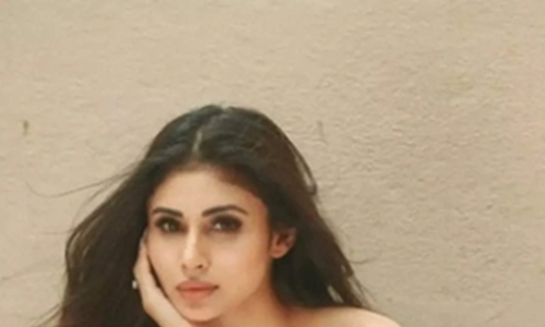 Mouni Roy's looks that went viral | Times of India