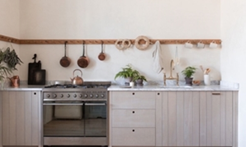 Small kitchen ideas – 8 incredible ways to expand this spac